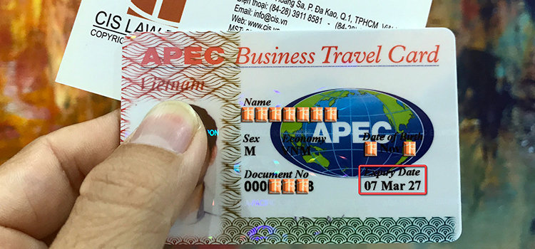 So sánh xin VISA Nhật Bản và thẻ Apec